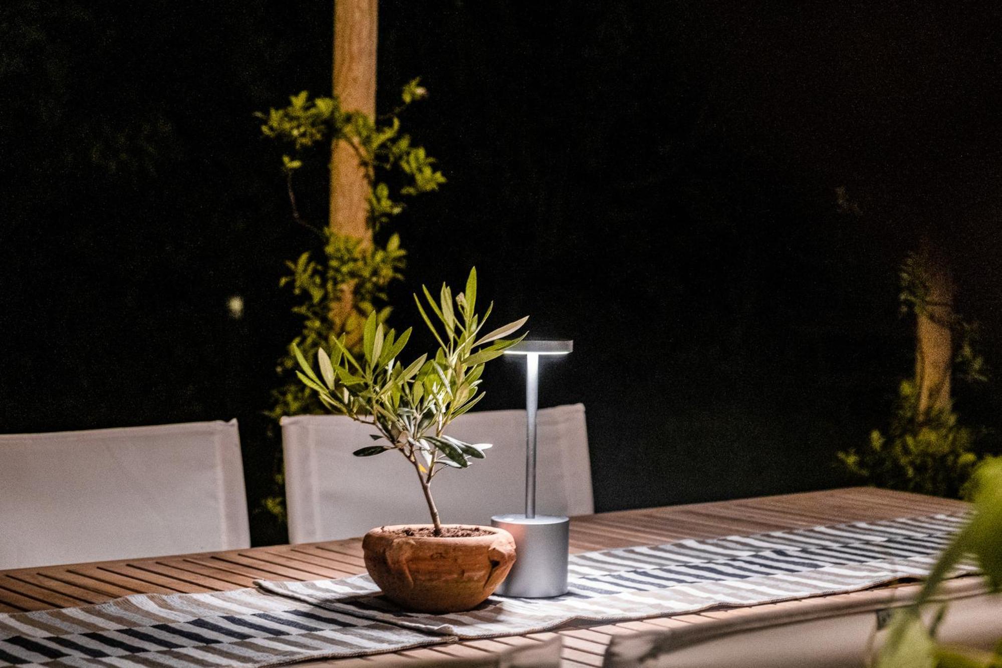 Hébergement de vacances Casenuove Iii - Casale Con Giardino E Piscina *